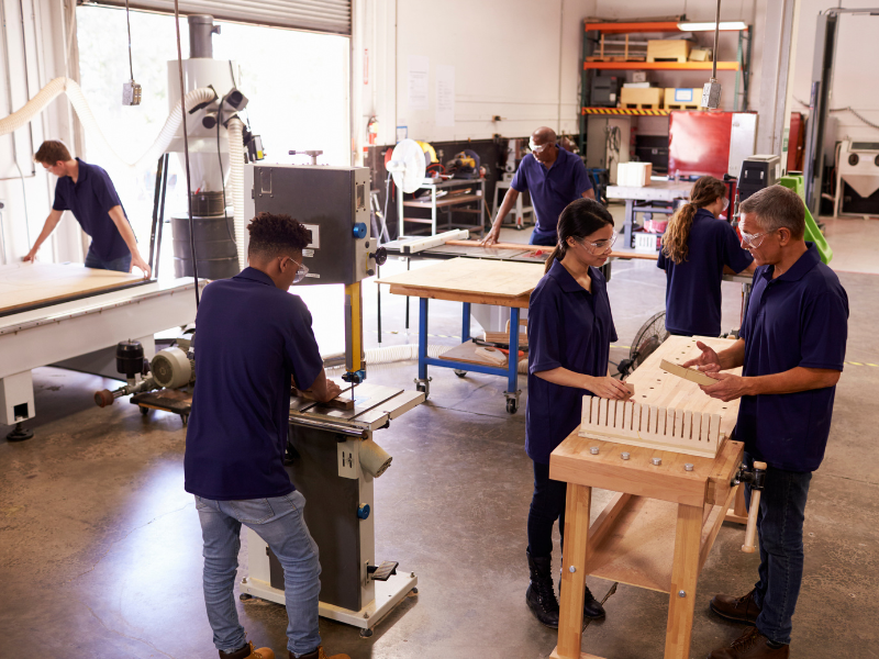 Apprenticeships and Returnerships for workers blog image